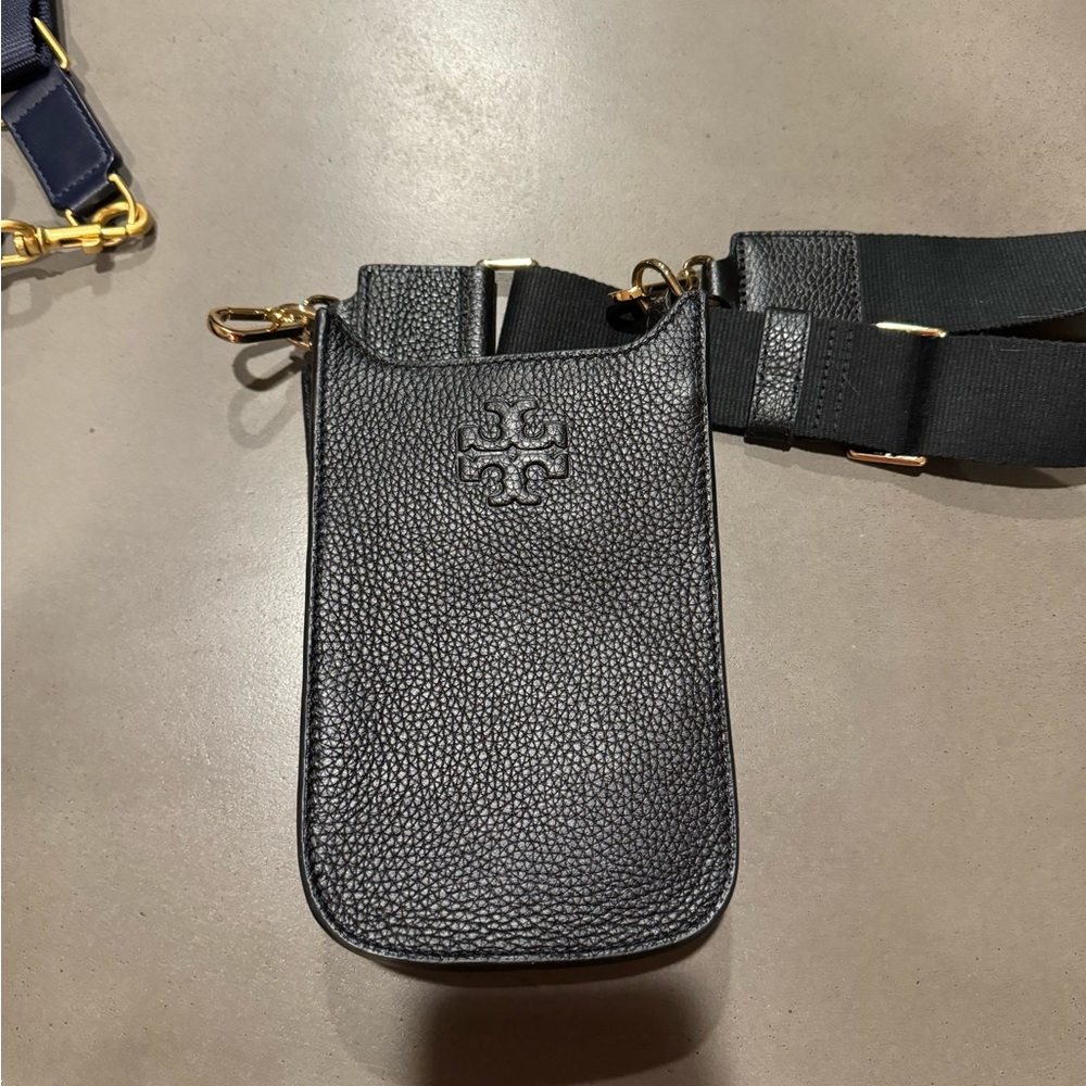 Cross body small bag/cell phone holder